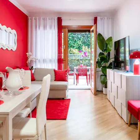 Red Chic Rome